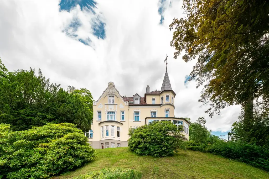 PrimeHive Headquarter